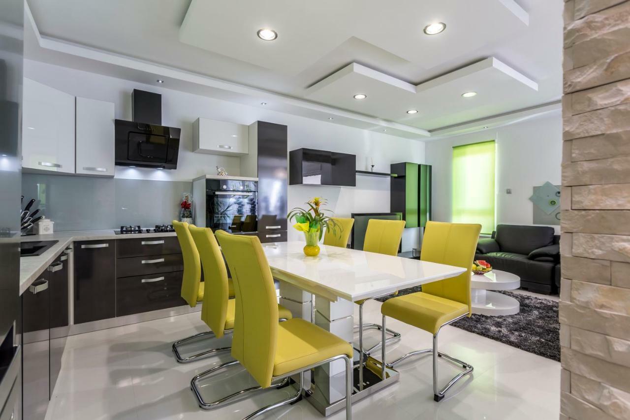 Sea Pearl Luxury Apartment Podstrana Exterior foto