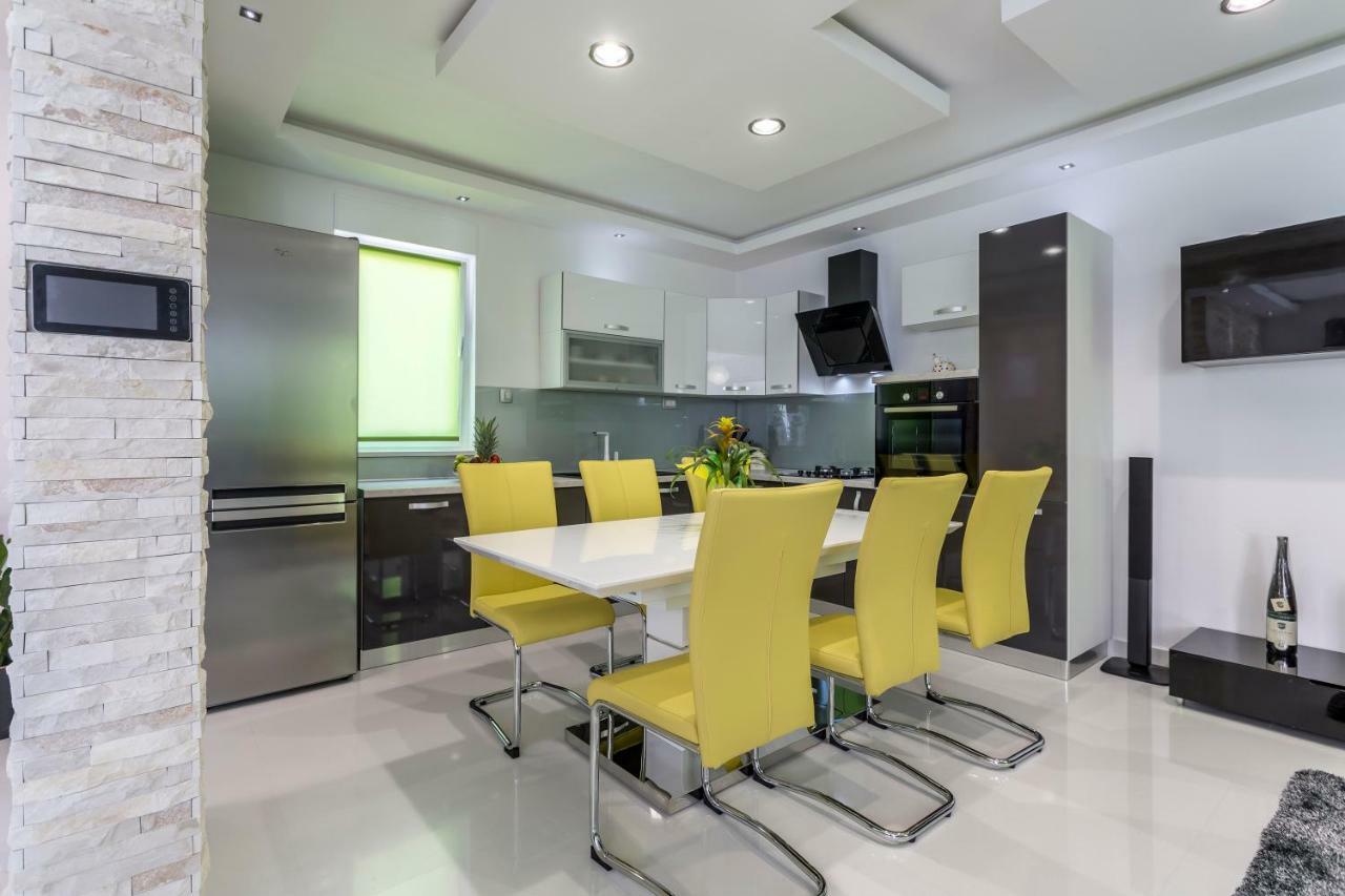 Sea Pearl Luxury Apartment Podstrana Exterior foto